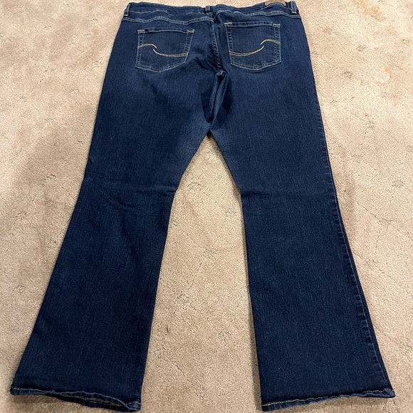 🚨3 for $15🚨 LEVI STRAUSS modern bootcut jeans - Picture 3 of 7